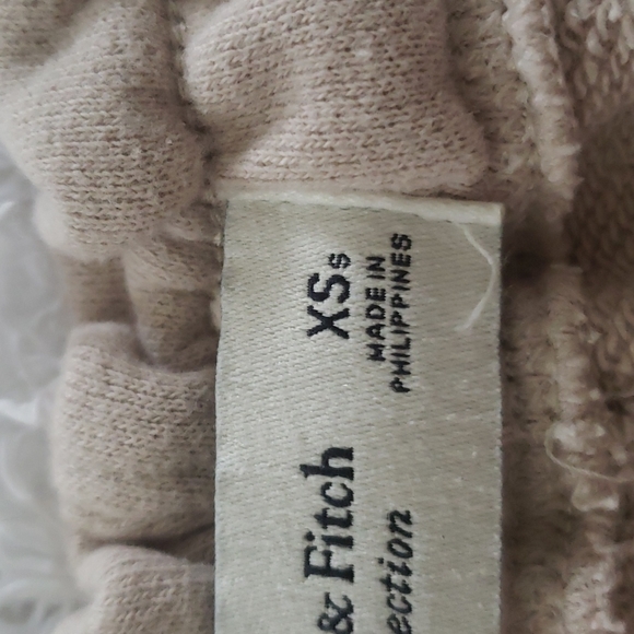 A&F Cloud Jogger - Picture 4 of 6